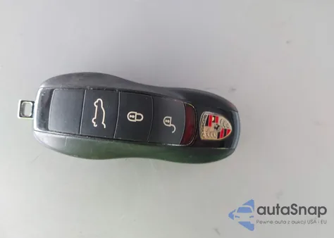 2018 Porsche Macan Gts z USA, uszkodzony, nr VIN WP1AG2A5XJLB64392